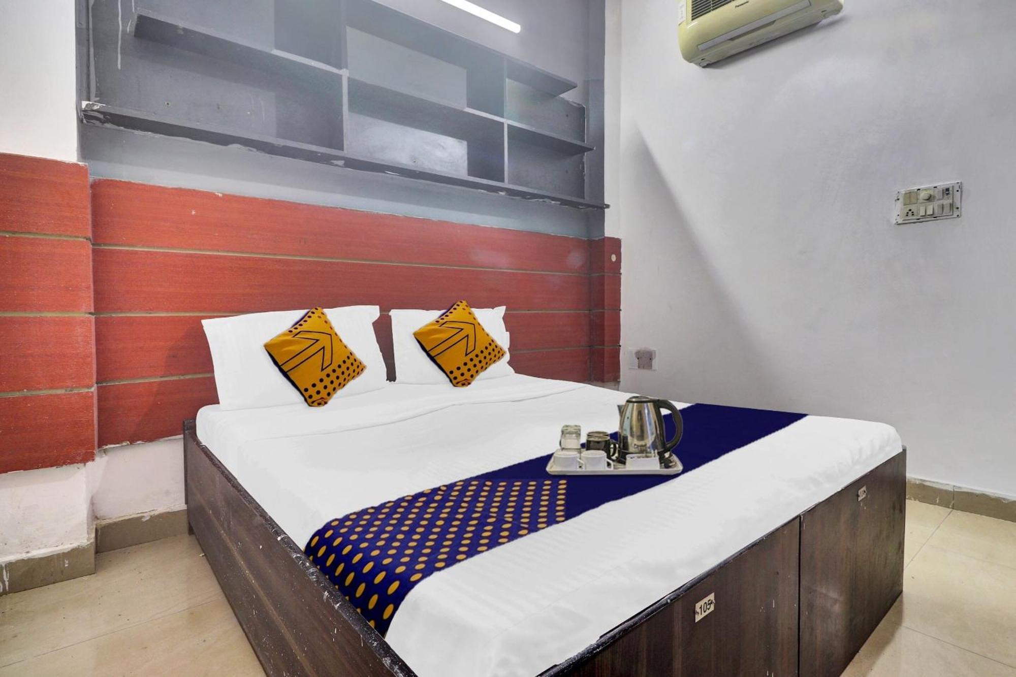 Spot On Hotel Thanks Near Akshardham New Delhi Eksteriør billede